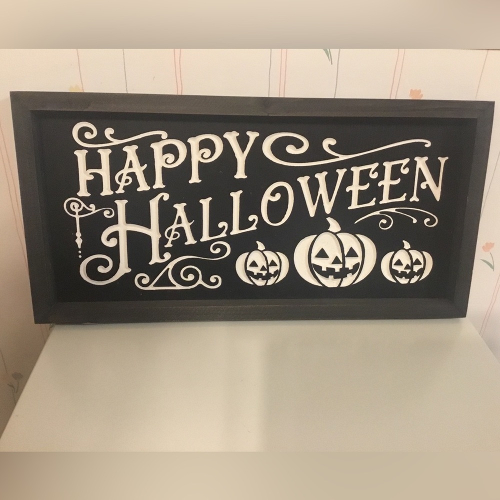 Happy Halloween sign